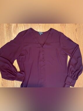 Express Women's Burgundy Blouse - Worn once, no flaws